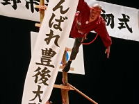 はしごの演技